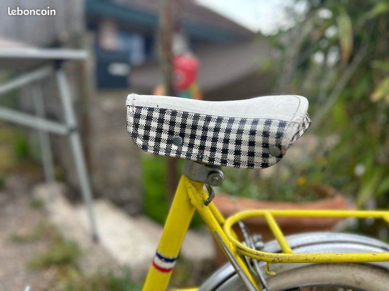 Vélo vintage jaune (image 2)
