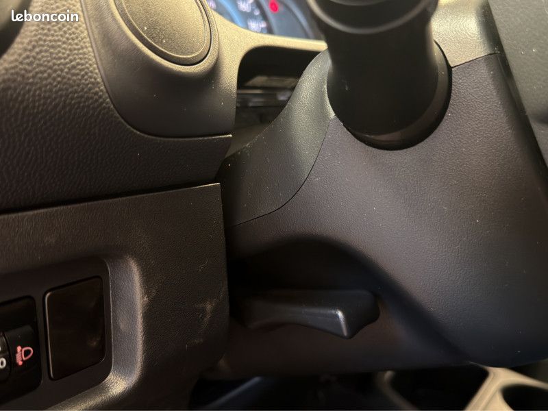 Mitsubishi SPACE STAR 1.0 MIVEC 71CH 2019 à partir de 94,07 /mois (image 32)