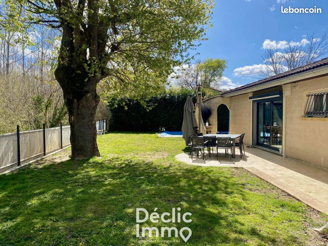 Maison 6 pièces 105 m² · à Sadirac · 105 m² · 329 000 €