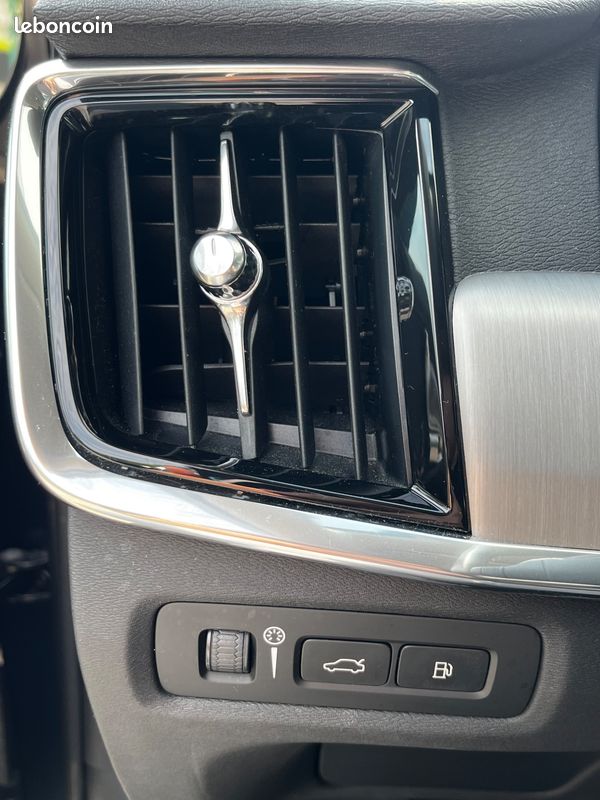 Volvo s90 s90 2.0 t8 407h 320 twin-engine phev hybrid momentum (image 28)