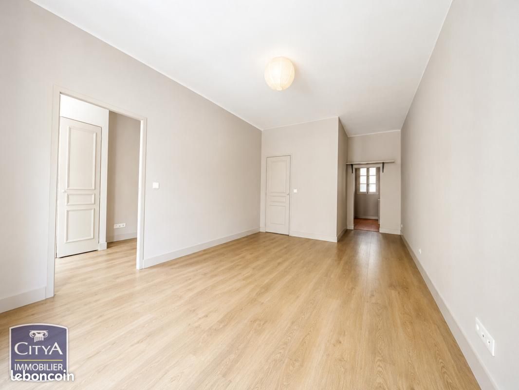 Appartement 2 pièces 43 m² · à Aix-en-Provence · 43 m² · 253 000 €