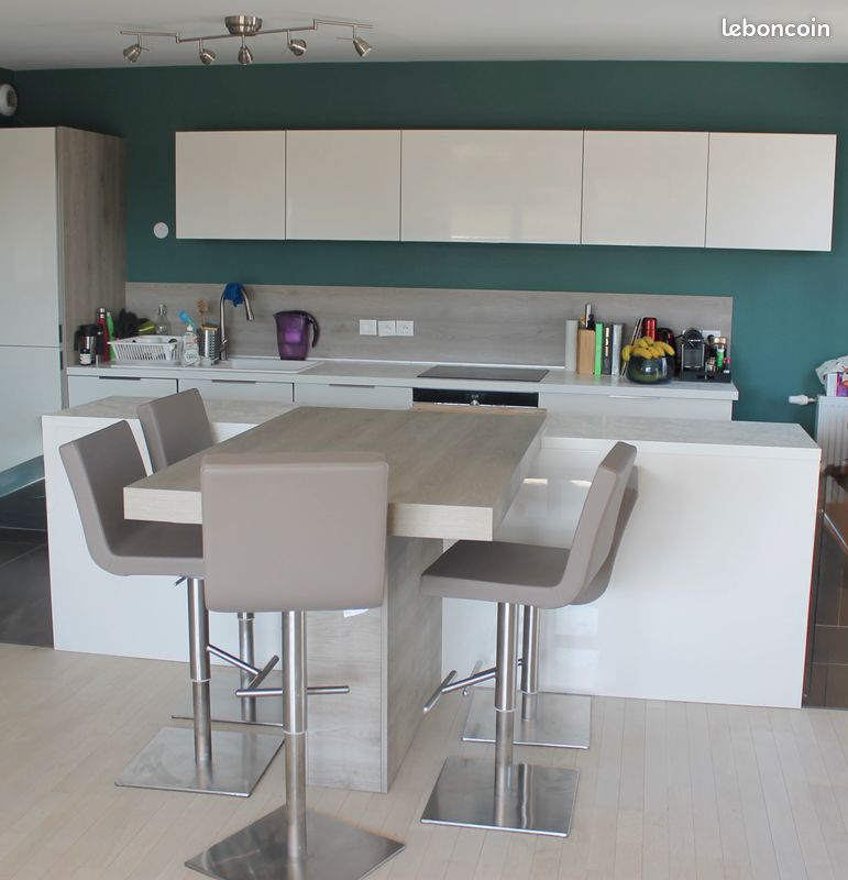Appartement 3 pièces 71 m² · à Ferney-Voltaire · 71 m² · 2 250 €