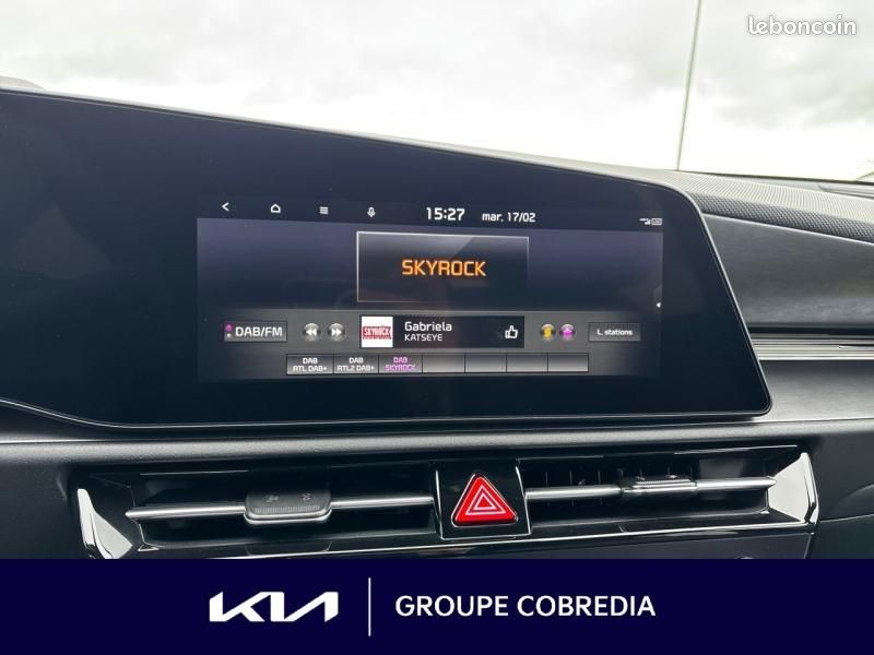 Kia Niro 1.6 GDi 138ch HEV Premium DCT6 (image 8)