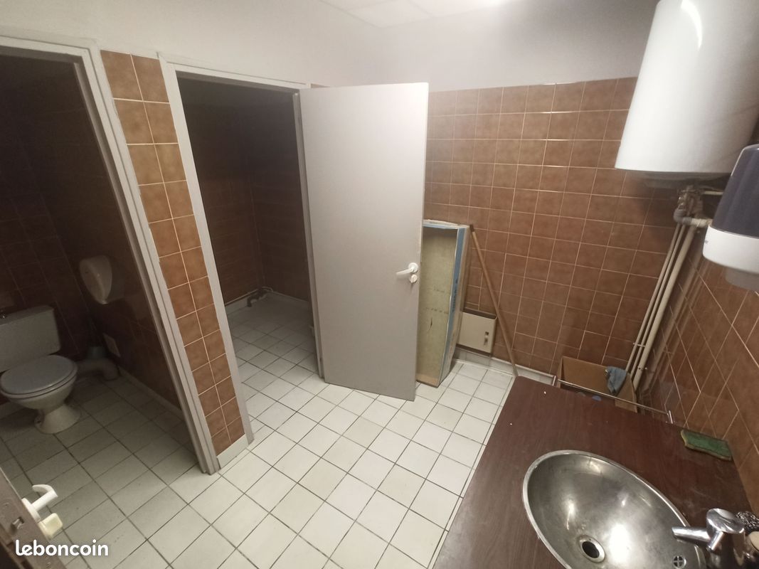 Local 436 m² Limoges (image 12)