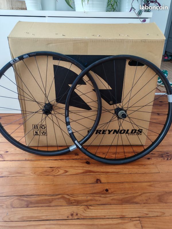 Paire de roues VTT Reynolds Wheelset TR307 enduro boost