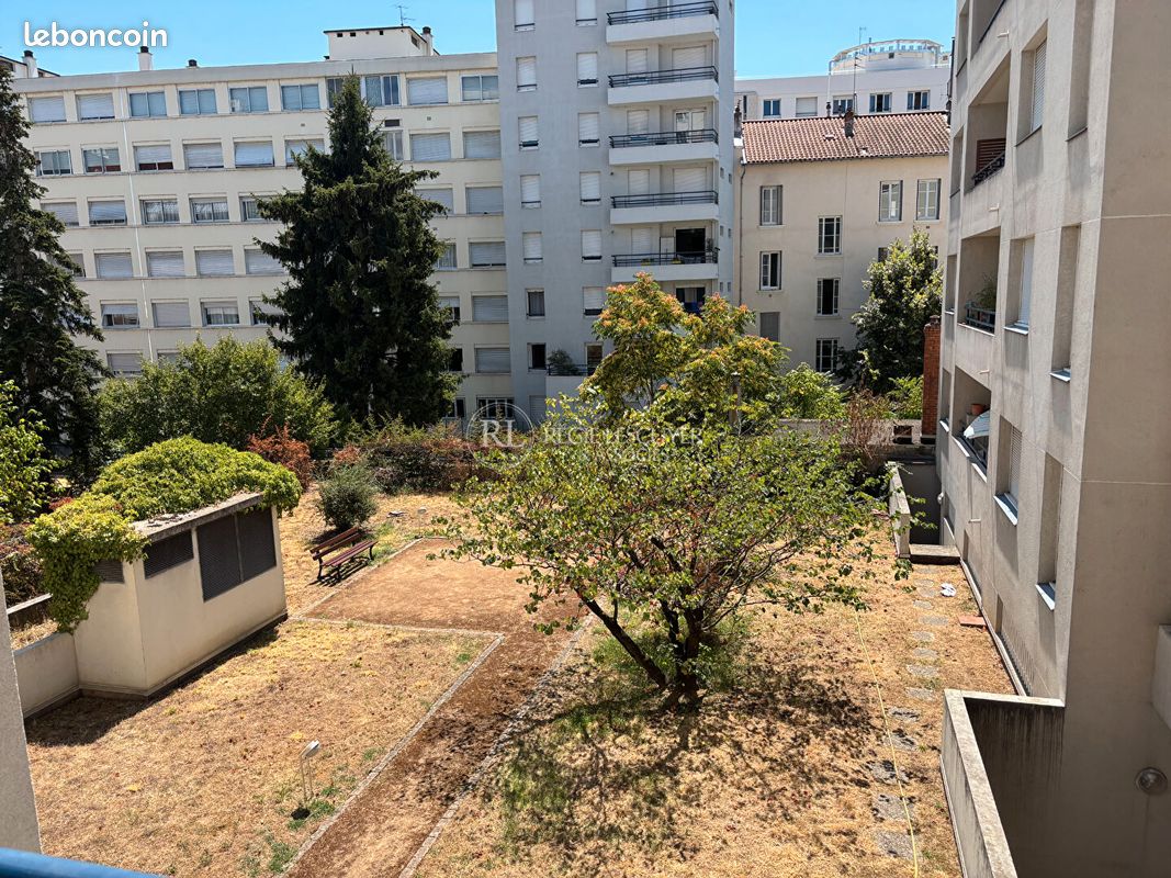 Appartement 2 pièces 54 m² · à Villeurbanne · 54 m² · 239 000 €