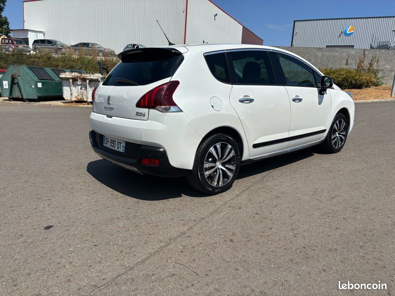 3008 2L hdi hybrid4 163cv (image 4)