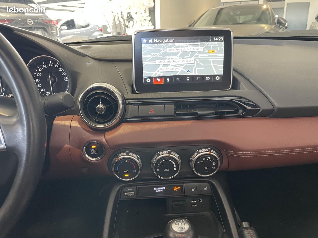 MAZDA MX5 RF 2.0L SKYACTIV-G 160 ch Selection (image 18)