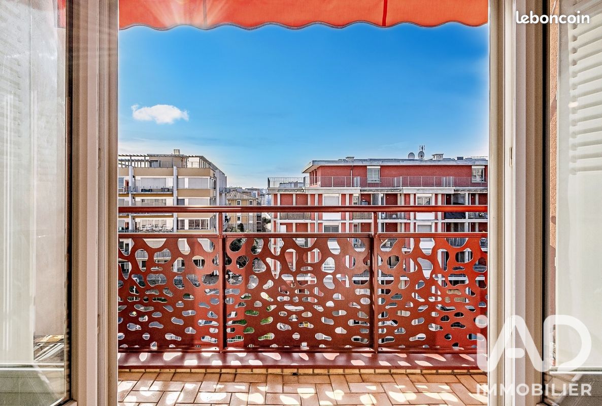 Appartement 3 pièces 67 m² · à Villeurbanne · 67 m² · 200 000 €