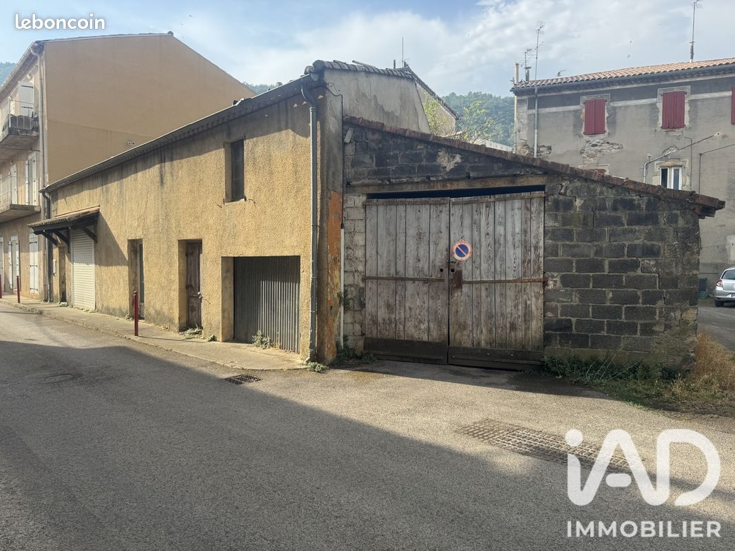 Terrain 172 m² · à Molières-sur-Cèze · 172 m² · 24 000 €
