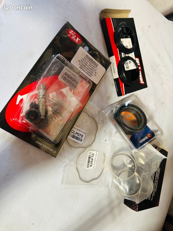 Kits de réparation pour fourche et maître-cylindre de frein avant Yamaha XT 600 43F ou XTZ 600 34L / 55W (image 2)