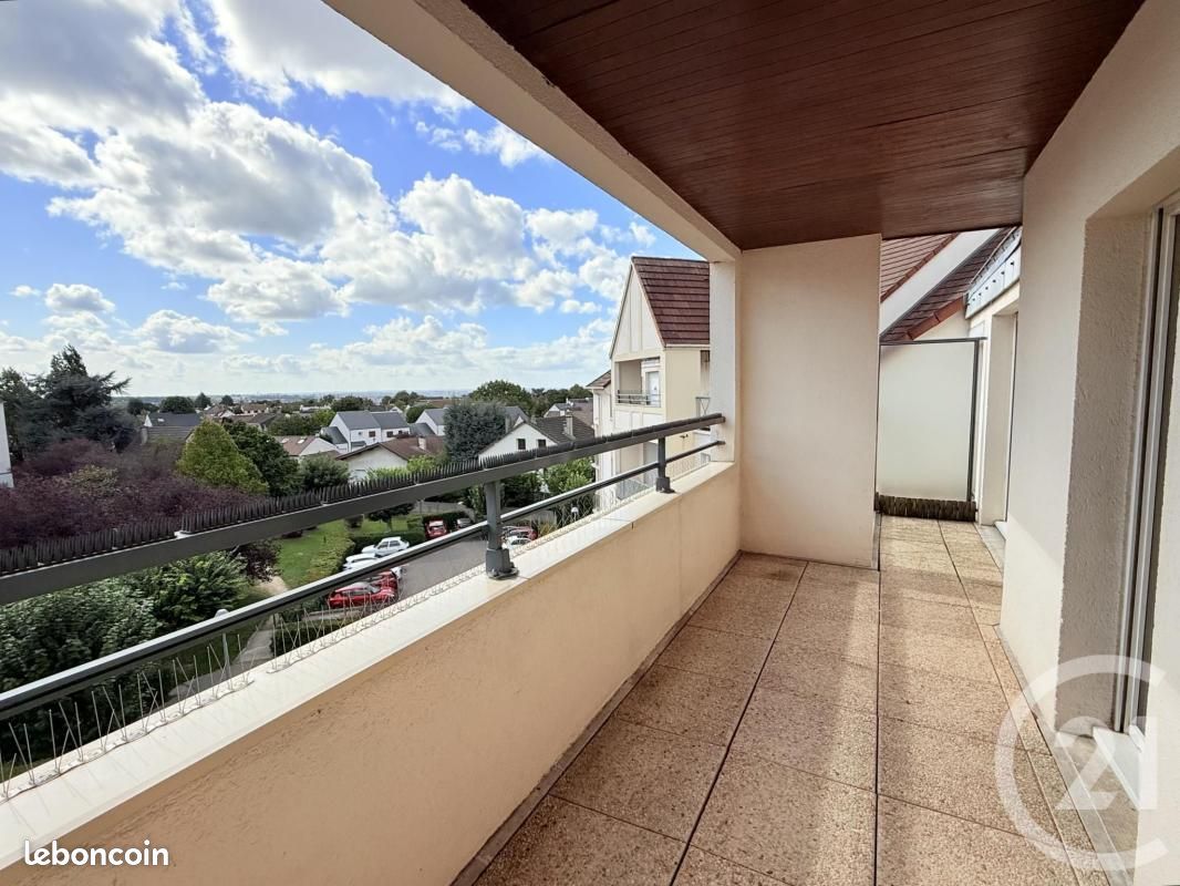 Appartement 2 pièces 45 m² · à Sucy-en-Brie · 45 m² · 975 €