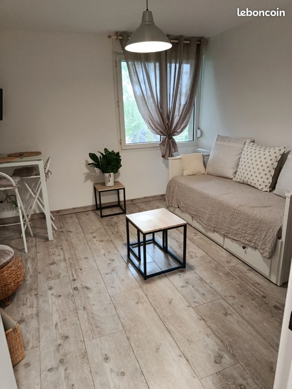 Appartement 1 pièce 24 m² · à Pau · 24 m² · 490 €