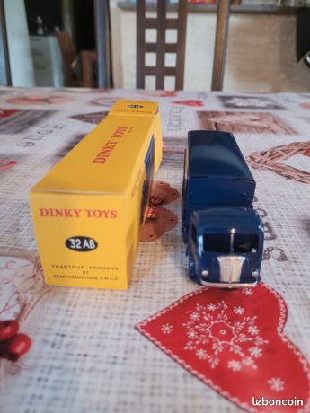 Boîte Vide Dinky Toys France - Distributeur 3 Pièces Panhard SNCF 32 AB