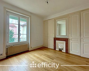 Maison 776 250 € - 192 m²