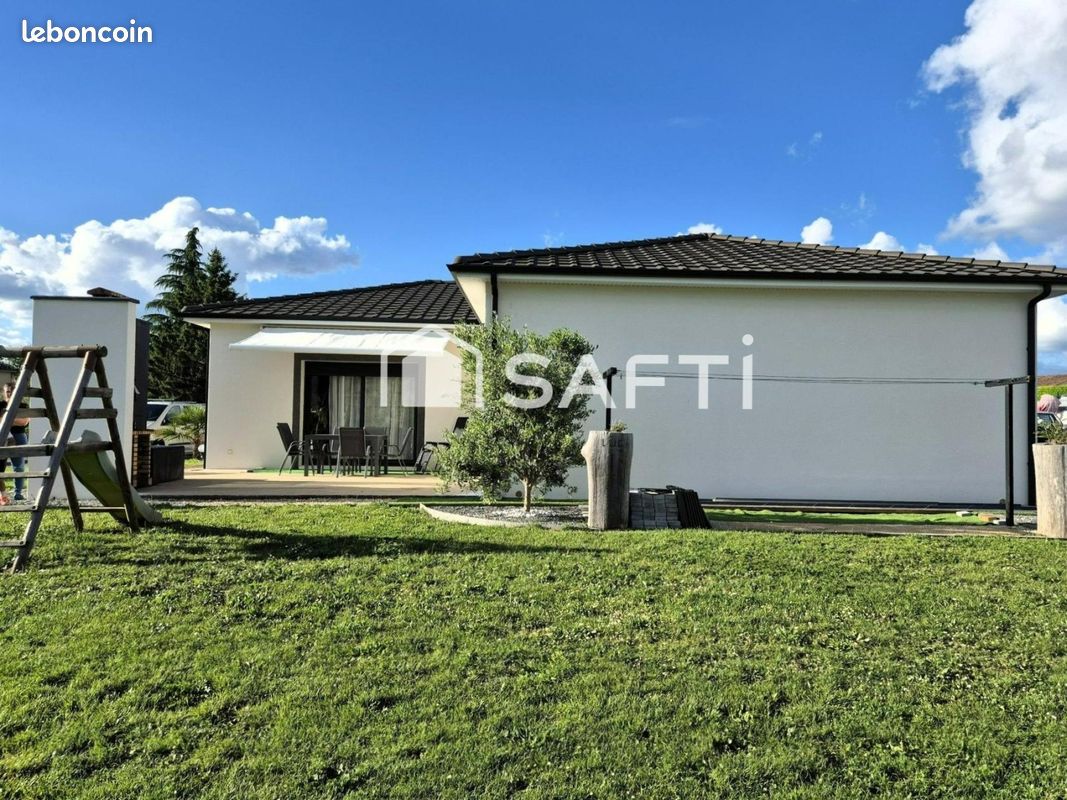 Maison 6 pièces 125 m² · à Coursac · 125 m² · 270 000 €