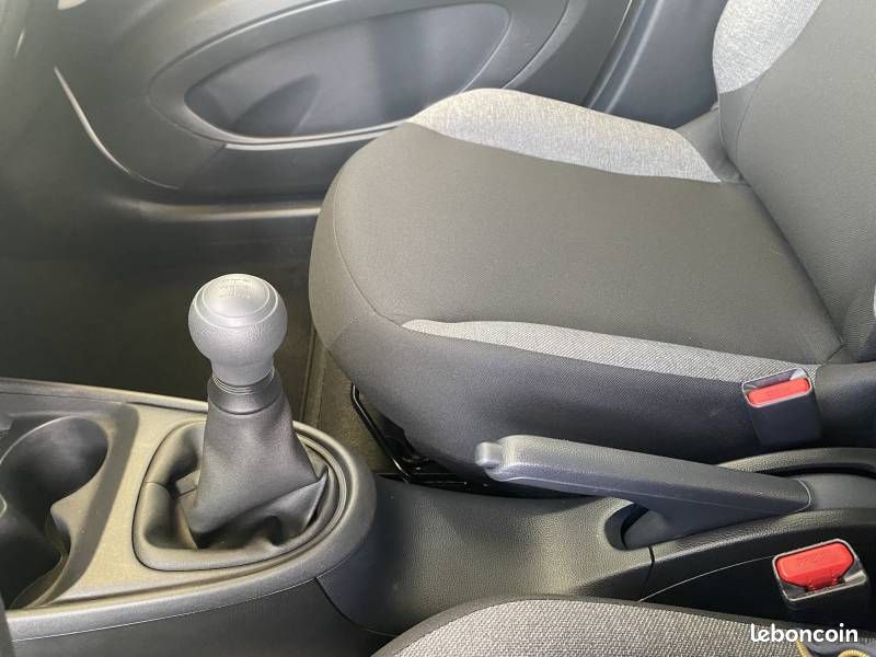 Toyota aygo x 1.0 VVT-i 72 Active (image 15)