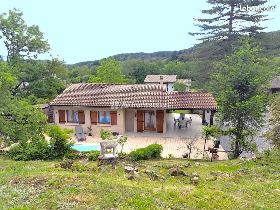 Maison 4 pièces 86 m² · à Jaujac · 86 m² · 319 000 €