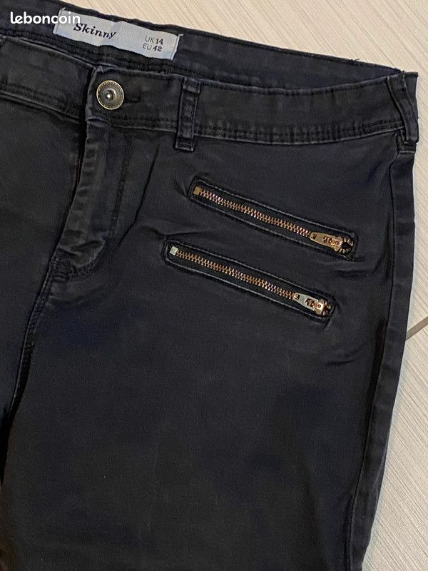 Pantalon Skinny noir (image 1)