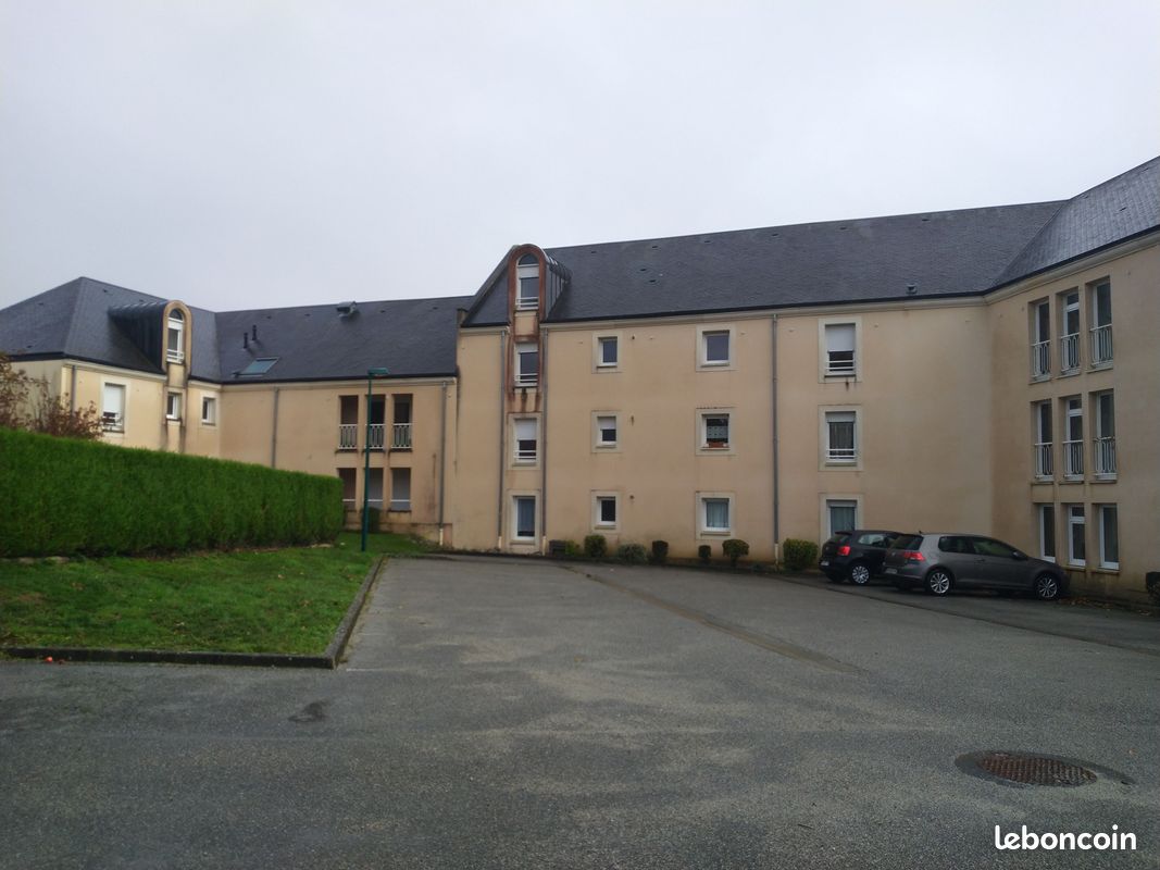 Appartement 4 pièces 122 m² · à Sées · 122 m² · 826 €/mois