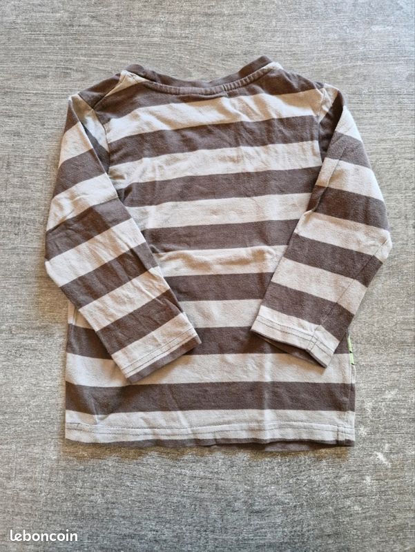T-shirt (image 3)