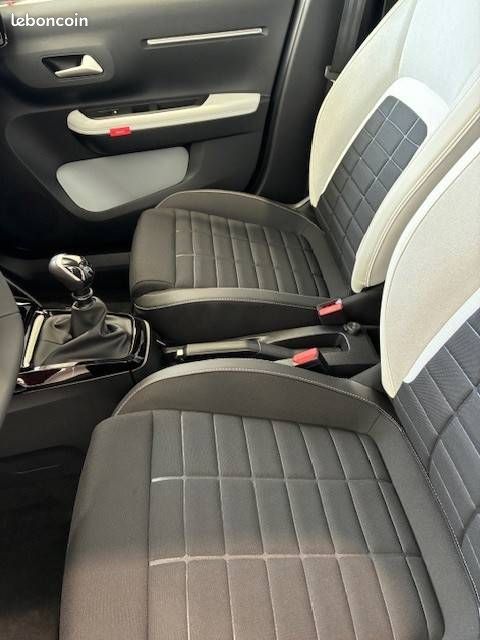 CITROEN C3 Turbo 100 ch BVM6 Max (image 10)