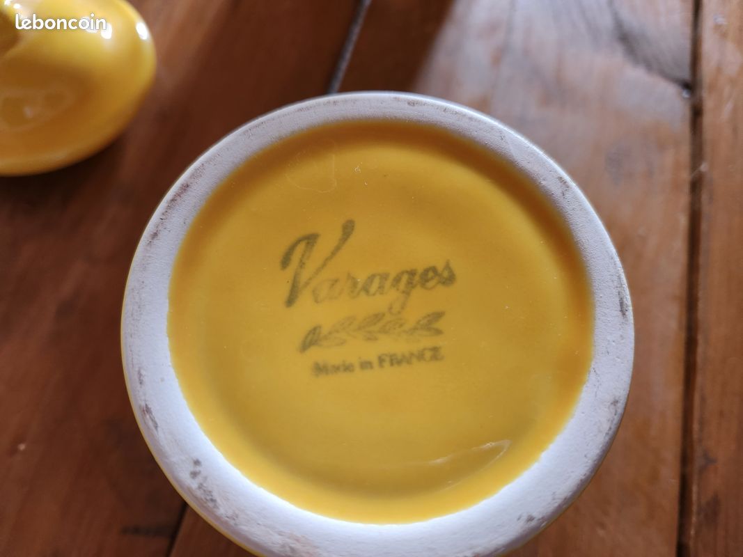 Pots (image 4)