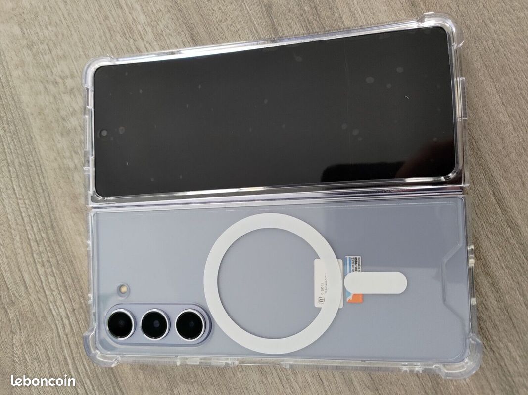 Samsung Galaxy Z Fold5 (image 4)