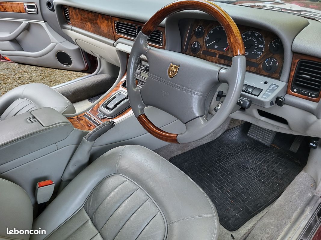 Jaguar sovereign (image 2)