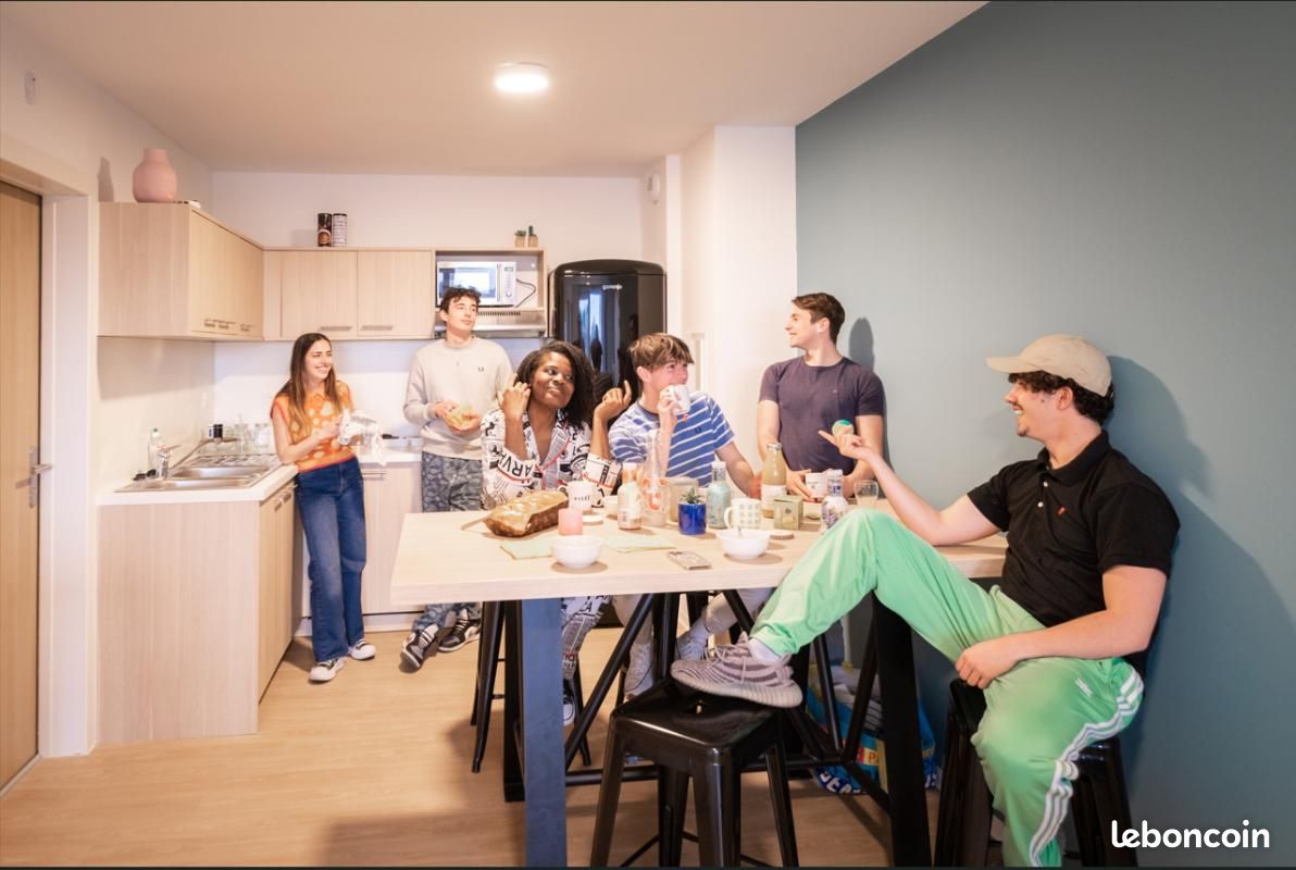 Appartement 1 pièce 85 m² · à Montpellier · 85 m² · 735 €