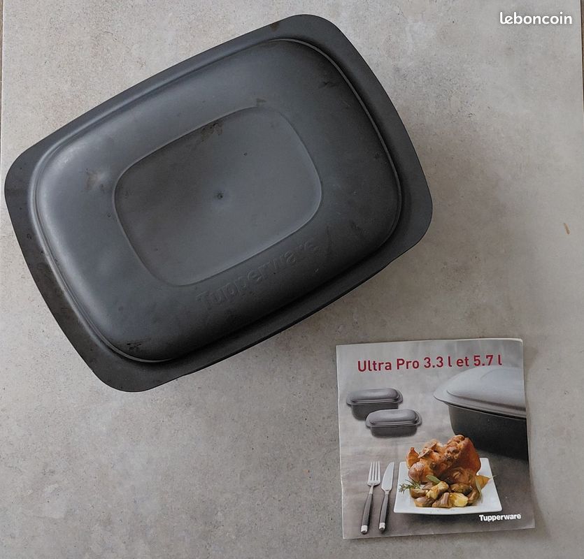 Lot de 2 cocottes ultra pro 3,5 L & 2 L Tupperware Lot de 2 cocottes ultra pro 3,5 L & 2 L Tupperware