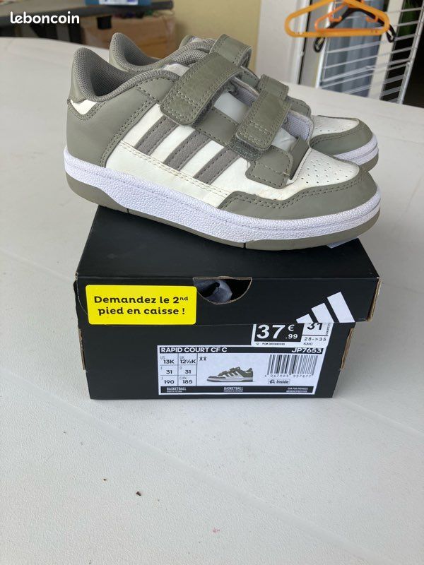 Basket adidas kaki garçon taille 31 (image 1)