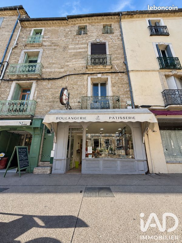 Immeuble 233 m² · à Pézenas · 233 m² · 230 000 €