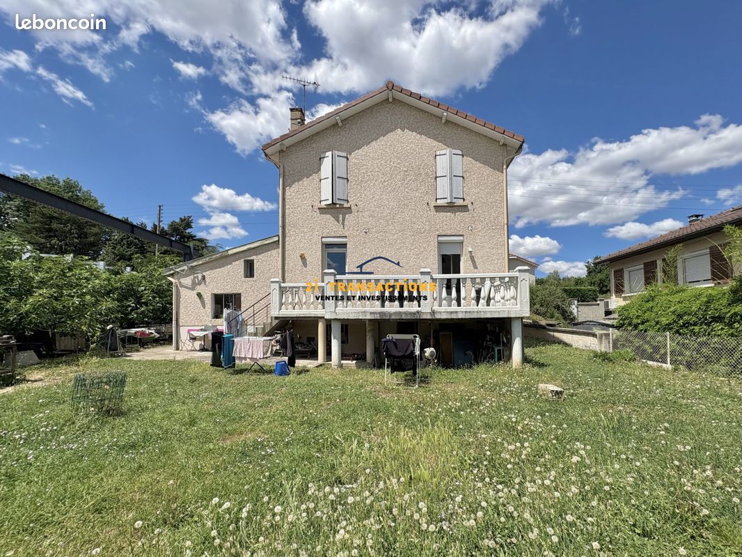 Maison 5 pièces 125 m² · à Saint-Chamond · 125 m² · 255 000 €