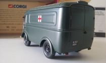 Lot Corgi Heritage 1/43 - 4 Utilitaires : Peugeot D3A, Renault 1000kg, Berliet