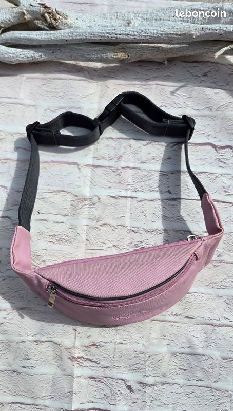 ✨ Sac Banane Lacoste Rose Poudré ✨ Accessoires Bagagerie