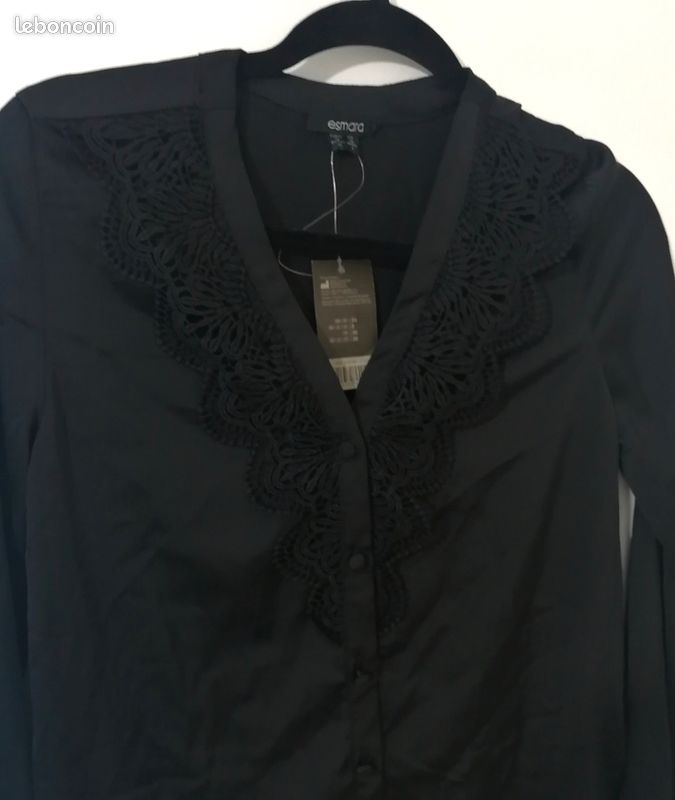 Belle chemise col v broderie anglaise neuve S (image 2)