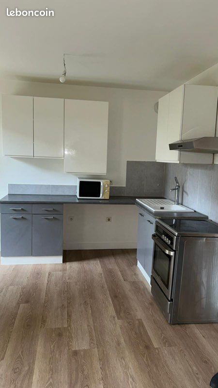 Appartement 1 pièce 28 m² · à Soisy-sur-Seine · 28 m² · 700 €