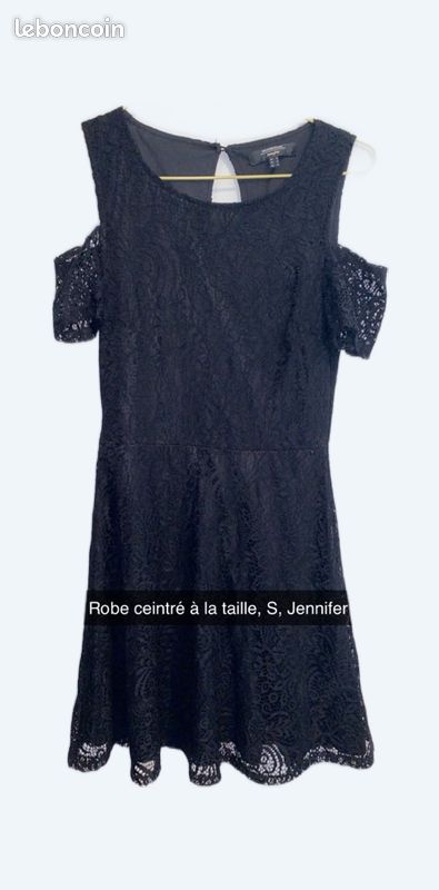 Robe (image 1)