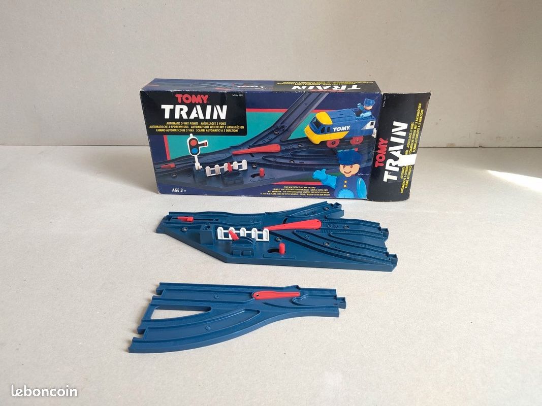 Boîte Tomy Train - Aiguillages 3 voies (image 1)