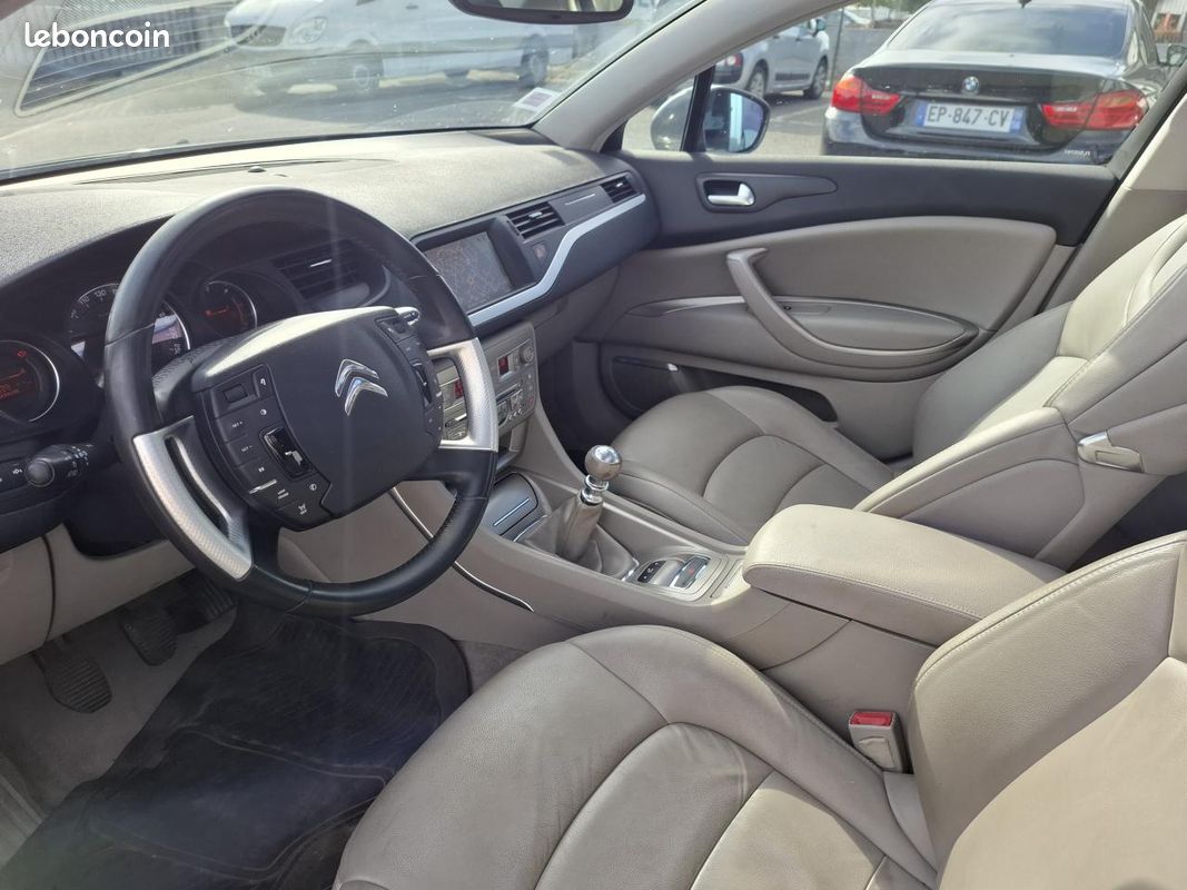 Citroen c5 2.0 hdi 165 exclusive (image 14)