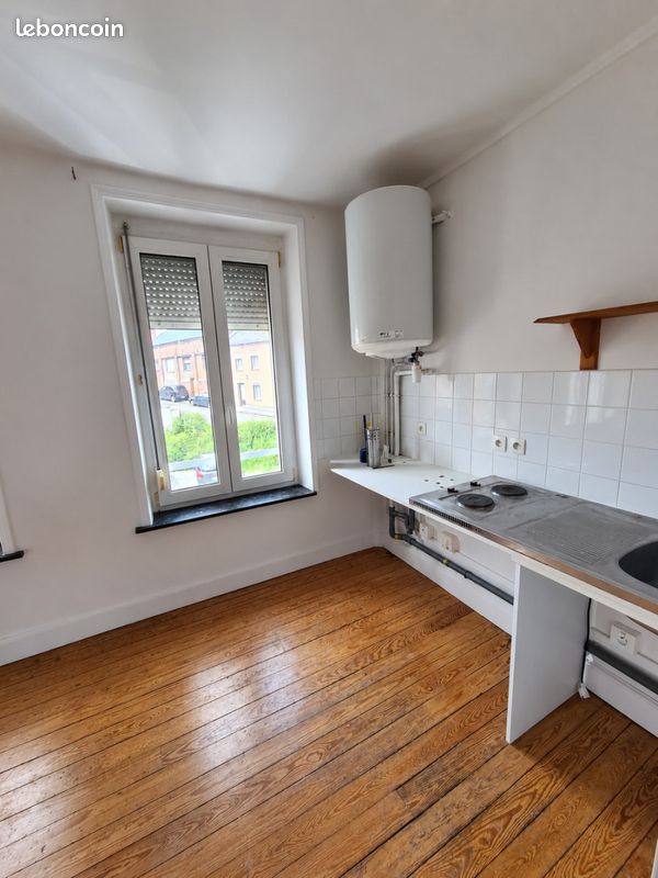 Appartement 2 pièces 33 m² · à Hirson · 33 m² · 400 €/mois