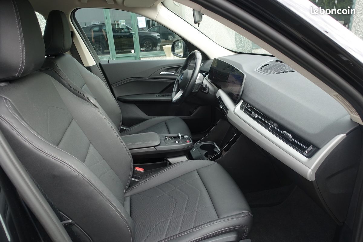 X1 Hybride Rechargeable X-Drive 25ea BVA 245ch Live Cockpit/Cuir/Grd Gps Europe/Caméra/Carplay/Régulateur/LED/Attelage/1*Main/Garantie 12 mois (image 5)