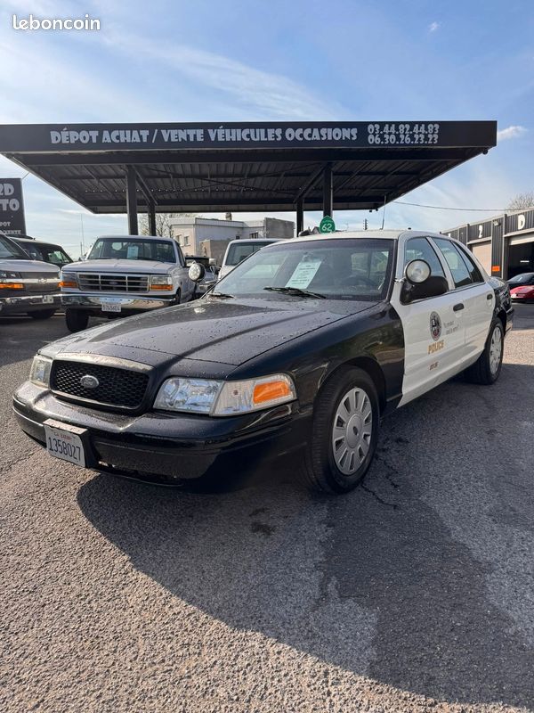 Ford crown victoria 4.6 v8 (image 1)
