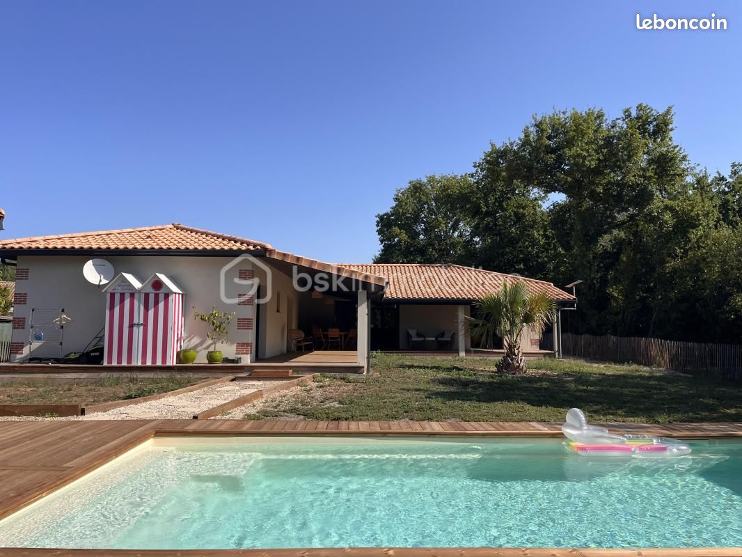 Maison 5 pièces 170 m² · à Vensac · 170 m² · 560 000 €