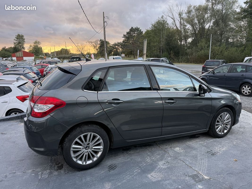 Citroen C4 1.6 VTI 120CH EXCLUSIVE (image 7)