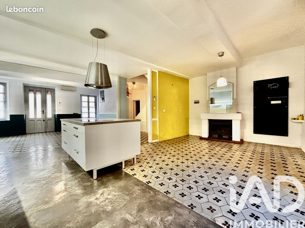 Maison 5 pièces 162 m² · à Luc-sur-Orbieu · 162 m² · 199 000 €