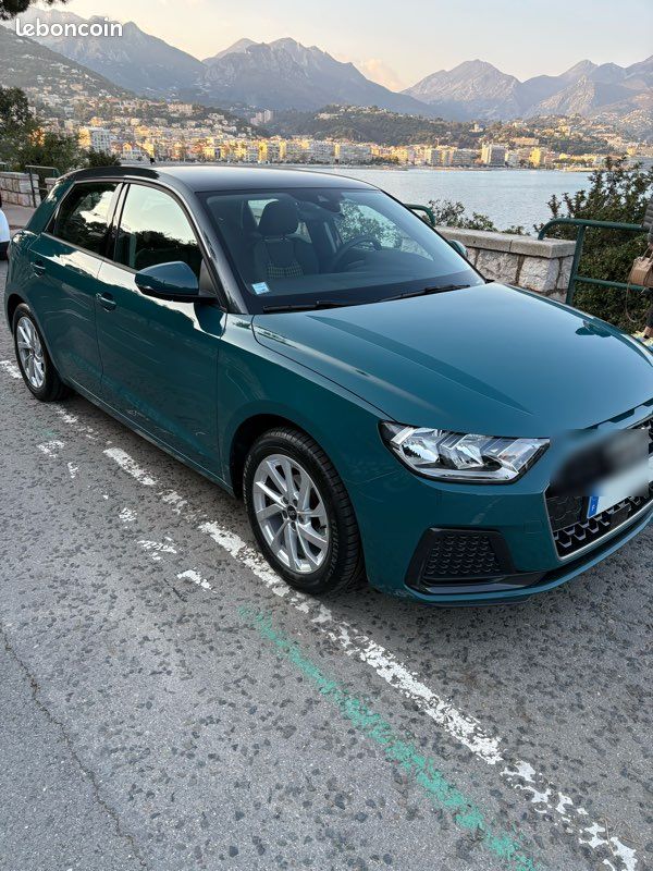 Audi A1 Sportback (image 2)