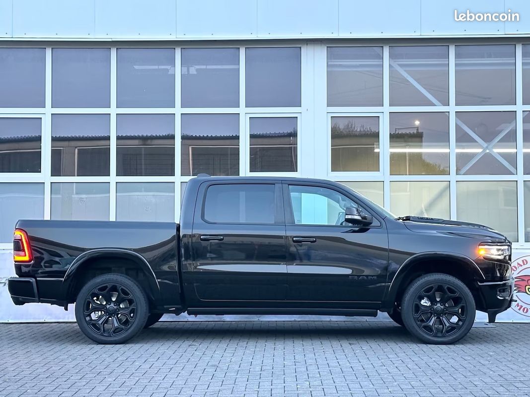 Dodge RAM 1500 Limited 5.7 HEMI eTorque 401 ch 4x4 – Pano – Harman Kardon – 360° – E-Step (image 6)