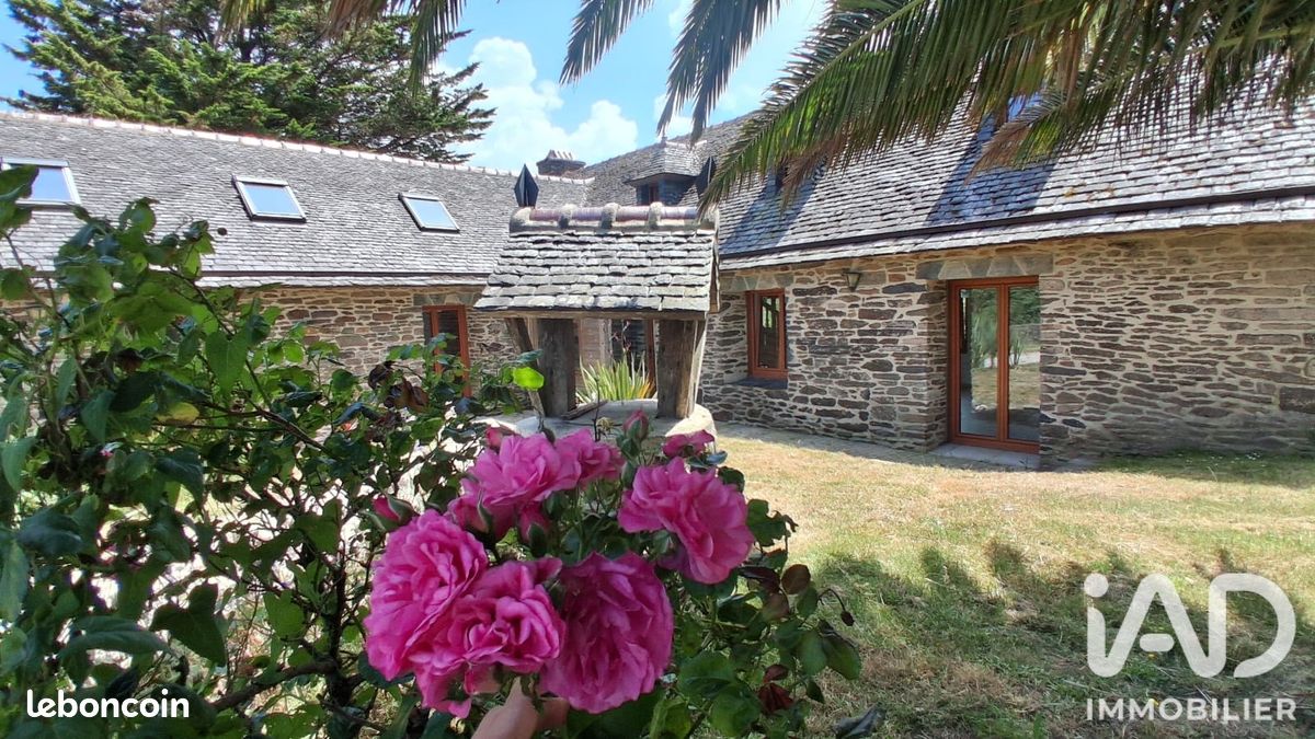 Maison 6 pièces 126 m² · à Guiclan · 126 m² · 332 800 €